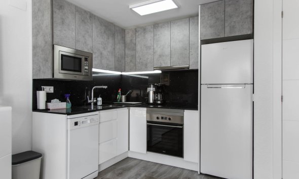 Resale - Duplex / Two-storey apartment - Torrevieja - Lago Jardin