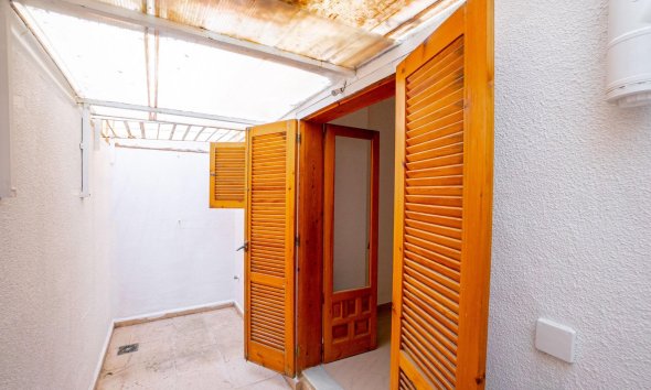 Resale - Apartment - Torrevieja - El chaparral