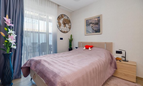 Resale - Apartment - Orihuela Costa - Punta Prima