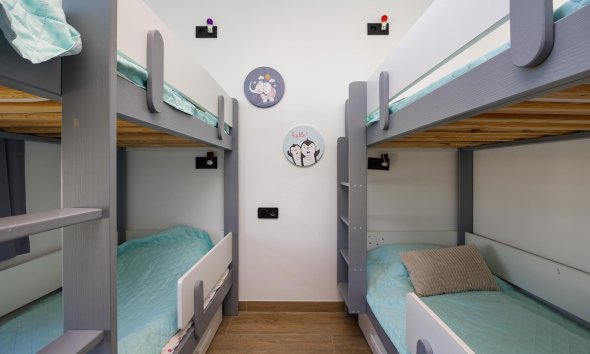 Resale - Apartment - Orihuela Costa - Punta Prima