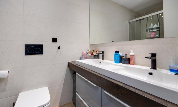 Resale - Apartment - Orihuela Costa - Punta Prima