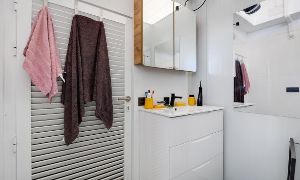 Resale - Apartment - Orihuela Costa - Punta Prima