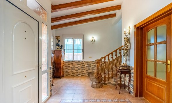 Resale - Villa - Torrevieja - El chaparral