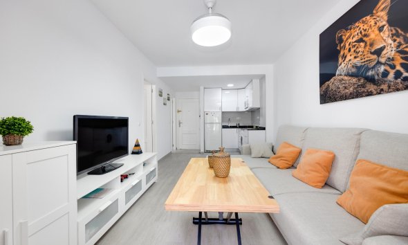 Resale - Apartment - Torrevieja - La Mata