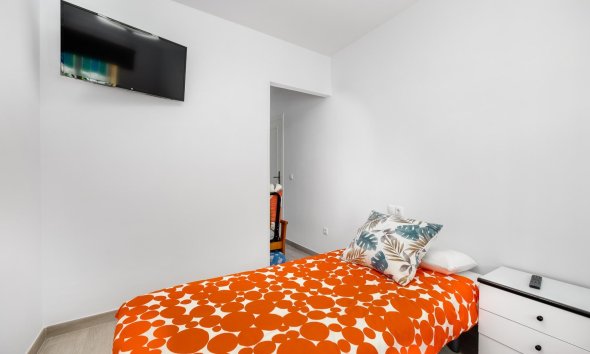 Resale - Apartment - Torrevieja - La Mata