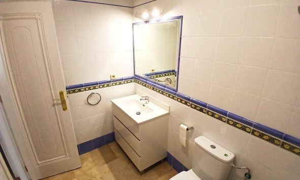 Resale - Bungalow - Orihuela Costa - La Rioja V