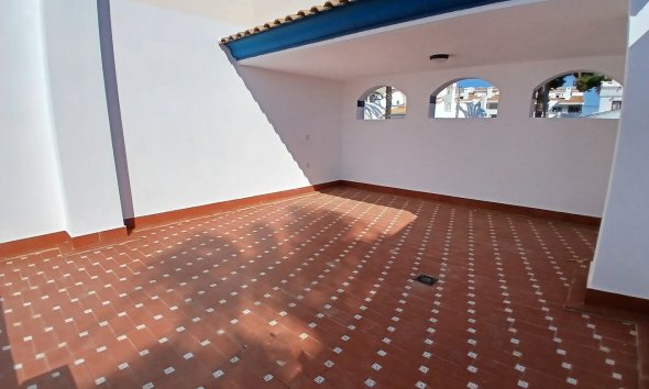 Resale - Bungalow - Orihuela Costa - La Rioja V