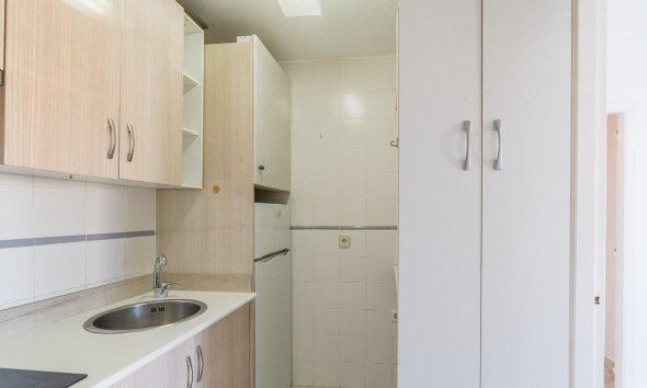 Resale - Terraced house / Townhouse - Torrevieja - Carrefour