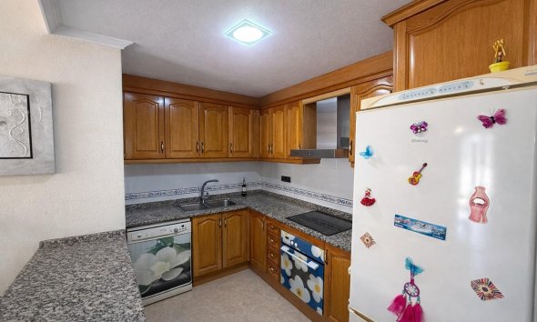 Resale - Apartment - Torrevieja - Playa del cura