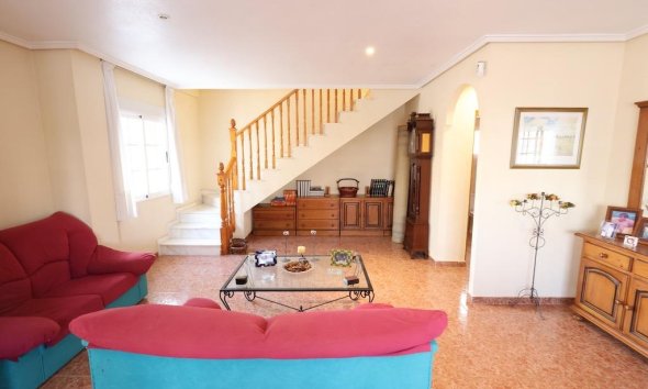 Resale - Villa - Torrevieja - Los Balcones - Los Altos del Edén