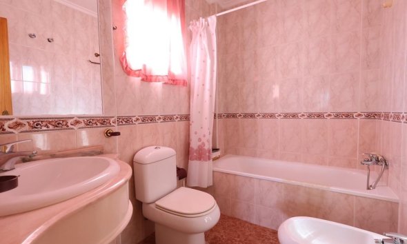 Resale - Villa - Torrevieja - Los Balcones - Los Altos del Edén