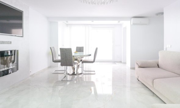 Reventa - Adosado - Torrevieja - Punta prima