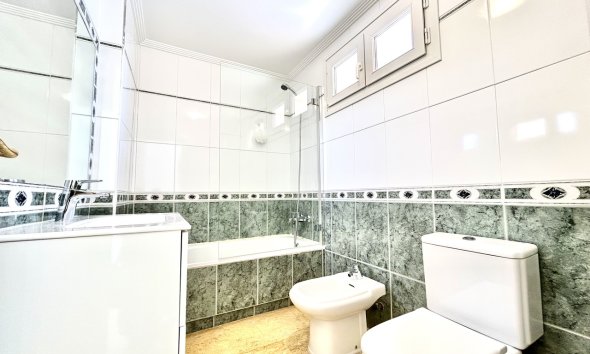 Resale - Terraced house / Townhouse - Orihuela Costa - Cabo Roig