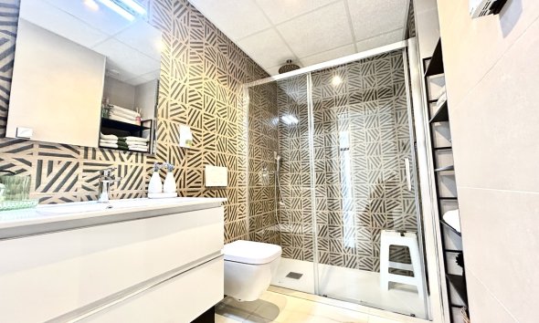 Resale - Apartment - Orihuela Costa - Playa Flamenca