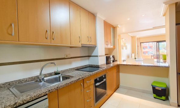 Resale - Apartment - Orihuela Costa - Villamartín