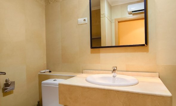 Resale - Apartment - Orihuela Costa - Villamartín