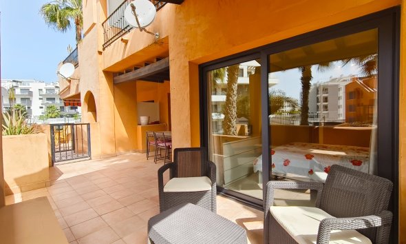 Resale - Apartment - Orihuela Costa - Villamartín