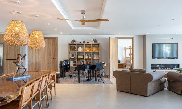 Resale - Villa - Villajoyosa - Montiboli