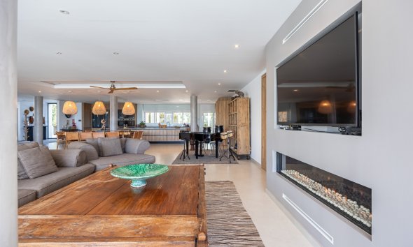 Resale - Villa - Villajoyosa - Montiboli