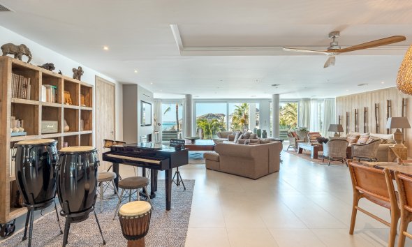 Resale - Villa - Villajoyosa - Montiboli