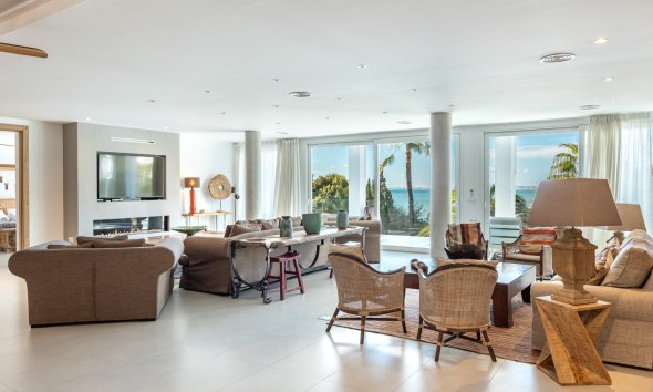 Resale - Villa - Villajoyosa - Montiboli