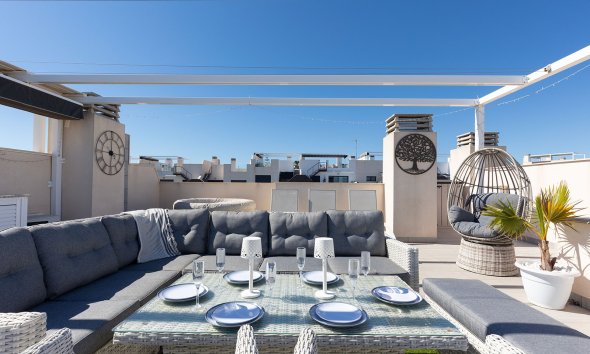 Resale - Apartment - Orihuela Costa - Villamartin