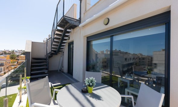 Resale - Apartment - Orihuela Costa - Villamartin