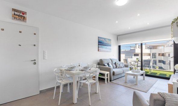 Resale - Apartment - Orihuela Costa - Villamartin