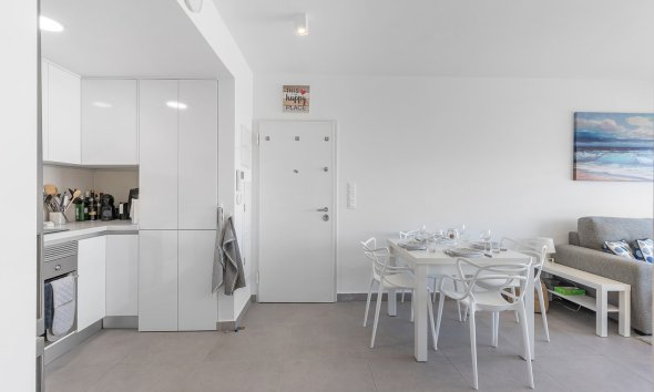Resale - Apartment - Orihuela Costa - Villamartin