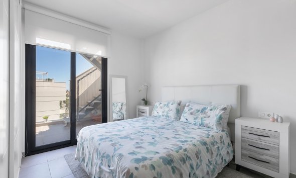 Resale - Apartment - Orihuela Costa - Villamartin
