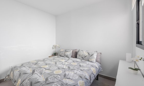 Resale - Apartment - Orihuela Costa - Villamartin