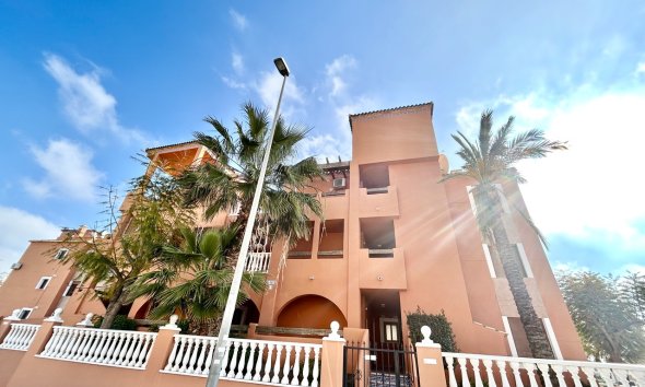 Resale - Apartment - Orihuela Costa - Villamartin