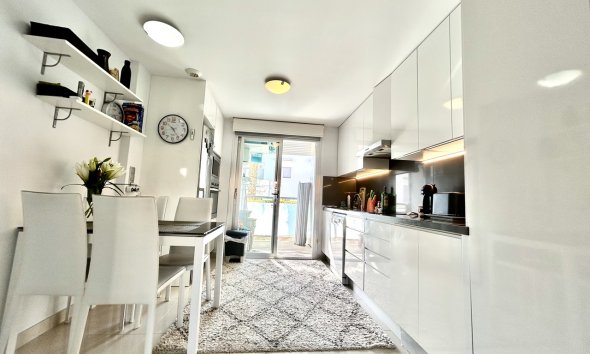 Rynek Wtórny - Apartament - Punta Prima