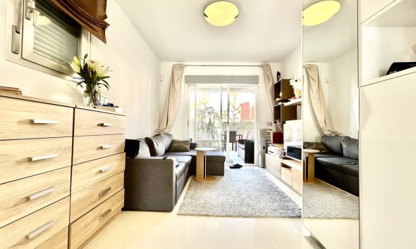 Rynek Wtórny - Apartament - Punta Prima