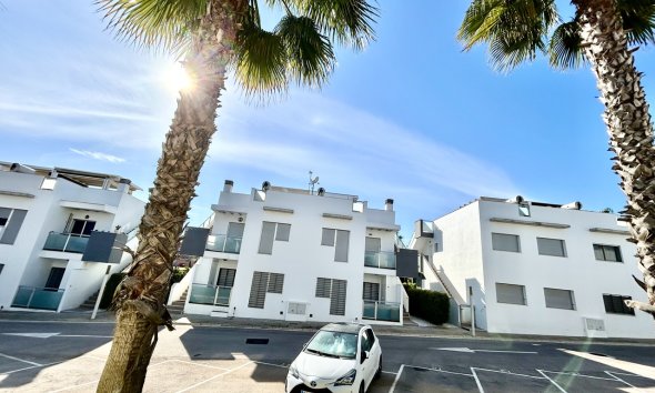 Rynek Wtórny - Apartament - Punta Prima