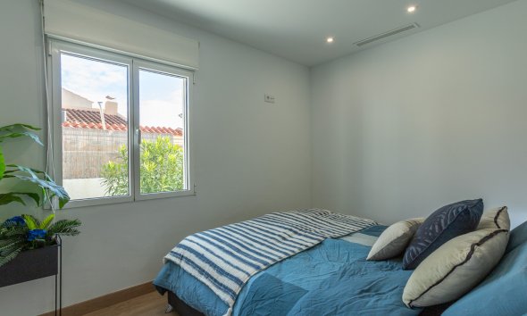 Resale - Villa - Torrevieja - Los Balcones