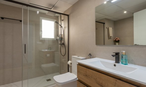 Resale - Villa - Torrevieja - Los Balcones