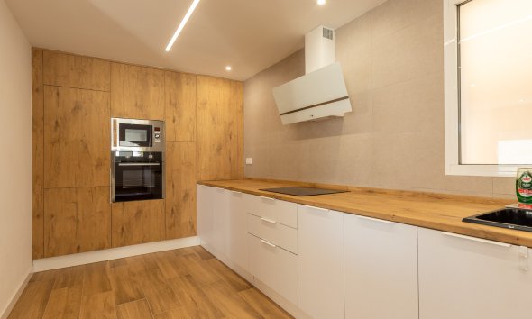 Resale - Villa - Torrevieja - Los Balcones