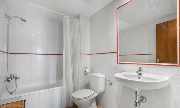 Resale - Apartment - Torrevieja - Punta Prima
