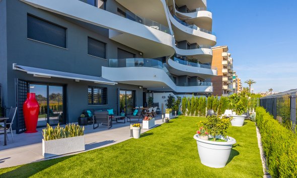 Resale - Apartment - Torrevieja - Rocio del Mar