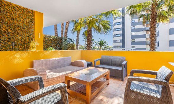 Resale - Apartment - Torrevieja - Punta Prima