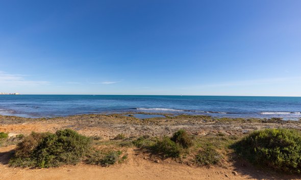 Resale - Apartment - Torrevieja - Punta Prima