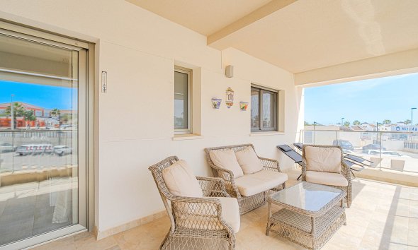 Resale - Apartment - Orihuela Costa - Los Dolses