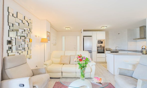 Resale - Apartment - Orihuela Costa - Los Dolses