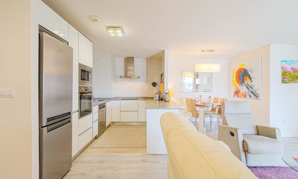 Resale - Apartment - Orihuela Costa - Los Dolses