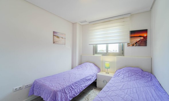 Resale - Apartment - Orihuela Costa - Los Dolses