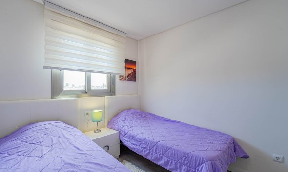 Resale - Apartment - Orihuela Costa - Los Dolses