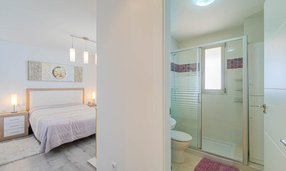 Resale - Apartment - Orihuela Costa - Los Dolses