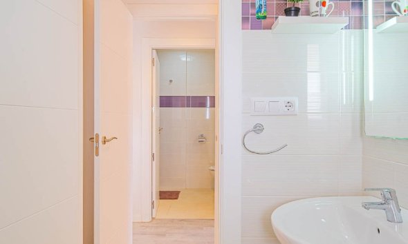 Resale - Apartment - Orihuela Costa - Los Dolses