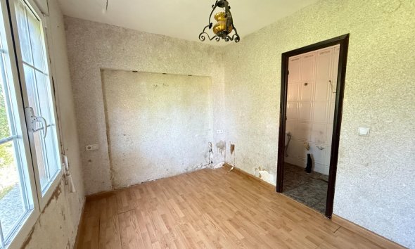 Resale - Villa - Torrevieja - Playa de los locos